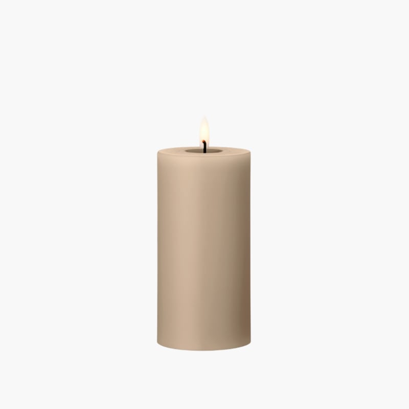 LED Pillar Candle 7,5x15 cm nougat Ester & Erik 