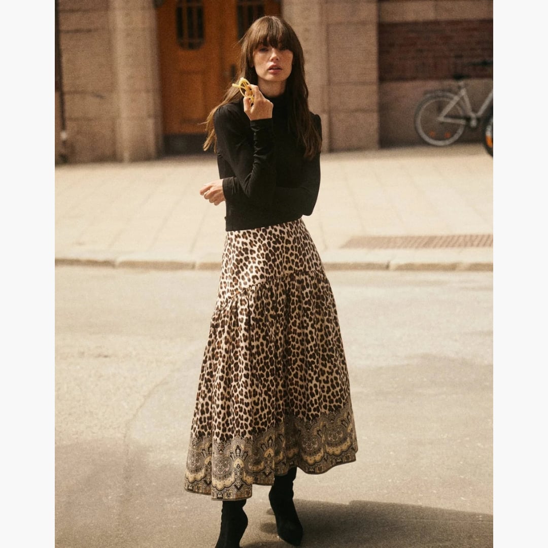 Taffeta Midi Skirt wild paisley By TiMo  — kuva 3