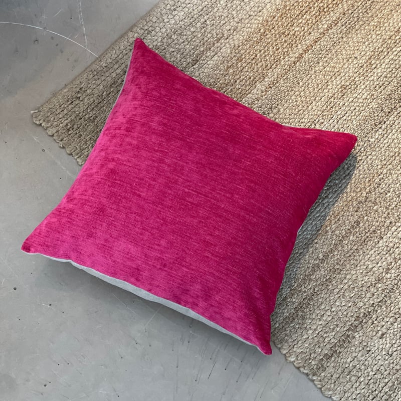 Zaragoza Cushion Cover 50x50 fuchsia  — kuva 1