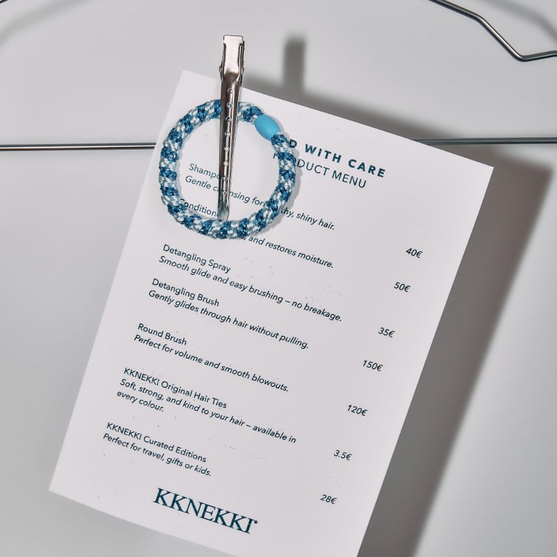 Kknekki stripe baby blue glitter hiuslenkki — kuva 2
