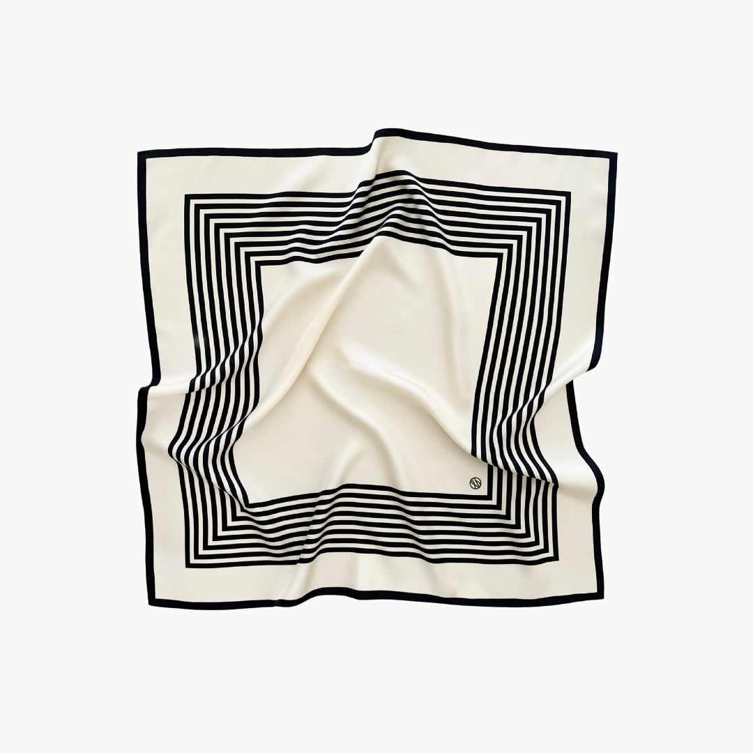 Scarf No.1 cream/black 65 cm lescarf  — kuva 1