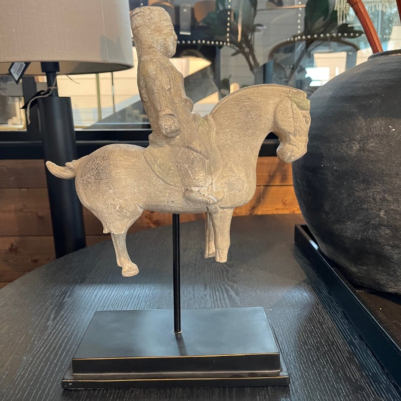 Chinese Man on Horse Adnan Flamant  — kuva 2