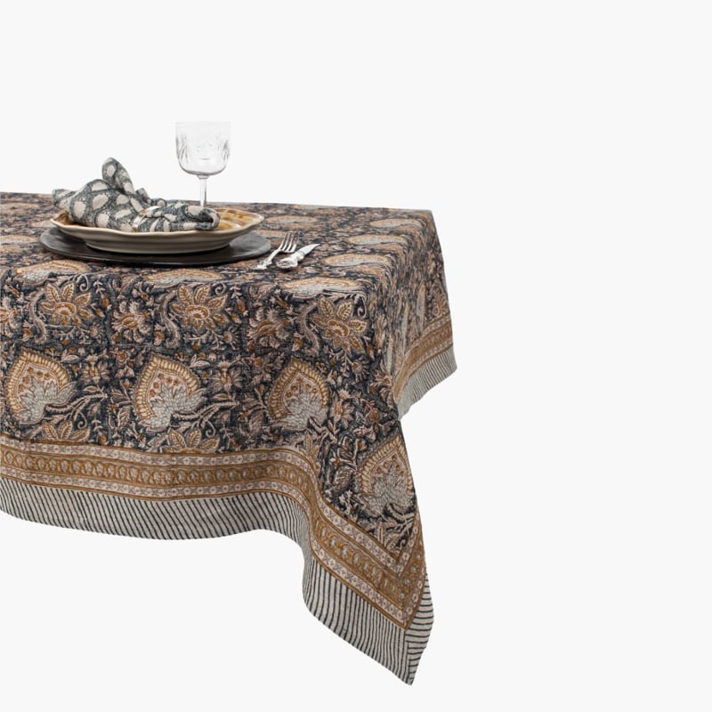 Tablecloth Linen Oriental navy 170x270 Chamois  — kuva 2