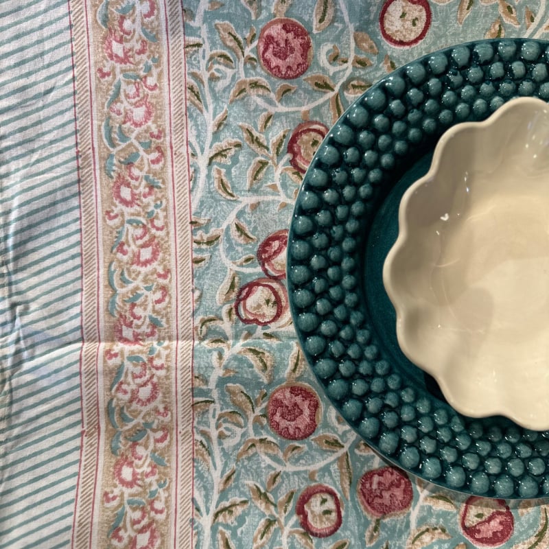 Apple Turquoise -pöytäliina 150x350cm, Chamois — kuva 3