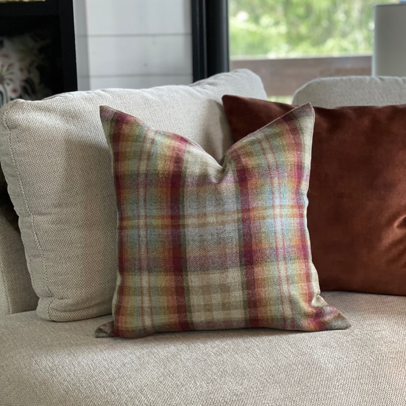 Mulberry Nevis red/stone Cushion Cover 50x50 — kuva 1