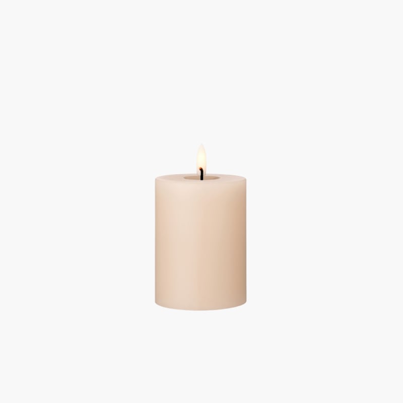 LED Pillar Candle 7,5x10 cm ice latte Ester & Erik 