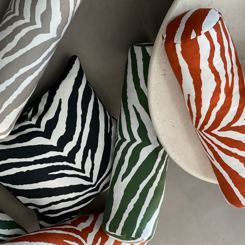 Zebra Bolster sand  — kuva 3