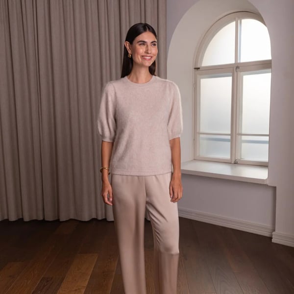 Puff Short Sleeve Brushed Cashmere Sweater latte Original Story 