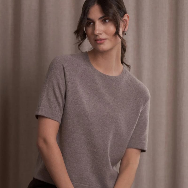 Katea Short Sleeve Cashmere Sweater nougat Original Story  — kuva 4