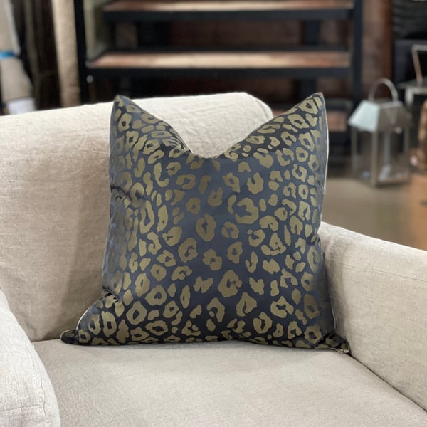 Temperley x Romo Saskia Cushion Cover black/olive 50x50
