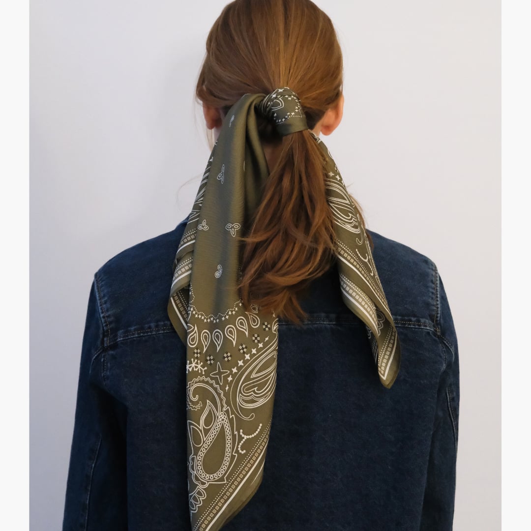 Paisley Scarf olive green 65 cm lescarf  — kuva 2